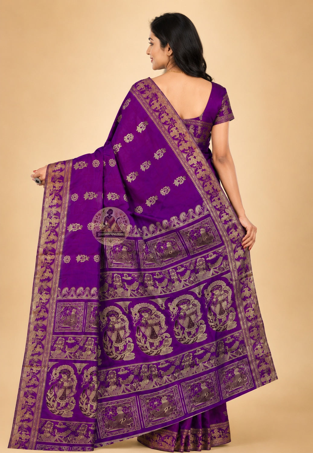 Rear view of handwoven Baluchari Silk Saree revealing the full pallu with Mahabharata and Ramayana figures woven thread by thread by a master weaver in Bishnupur Bengal
