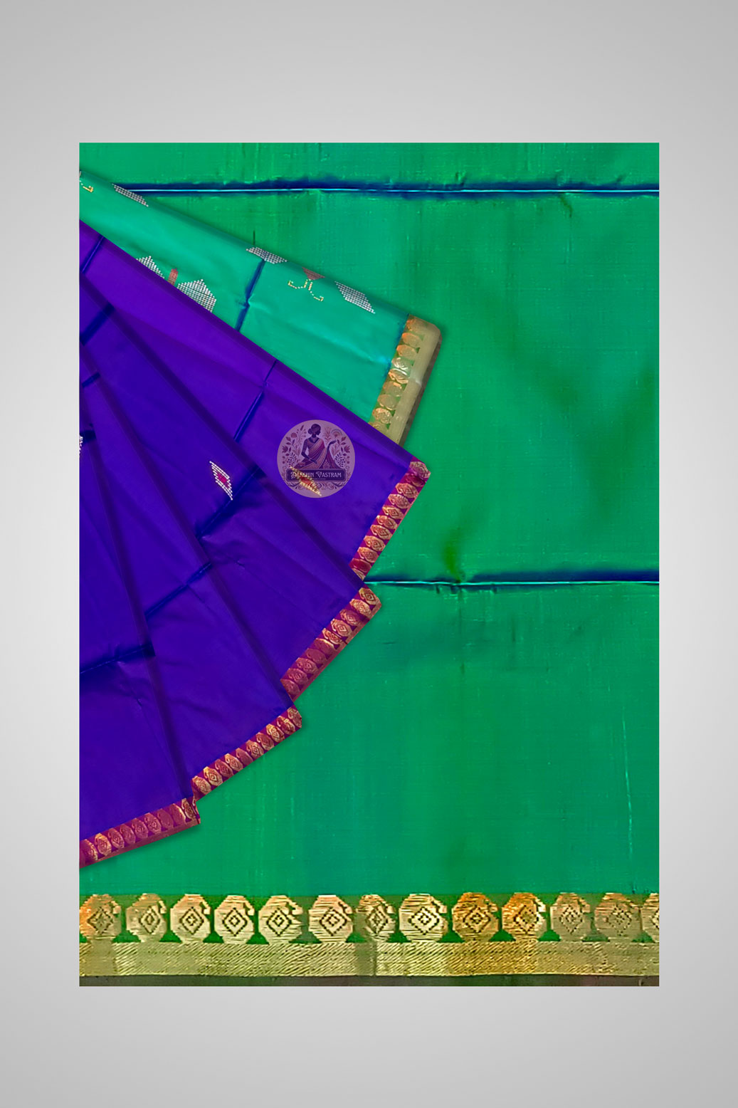 Shop Handloom Pure Silk Saree – Close-up detailing view