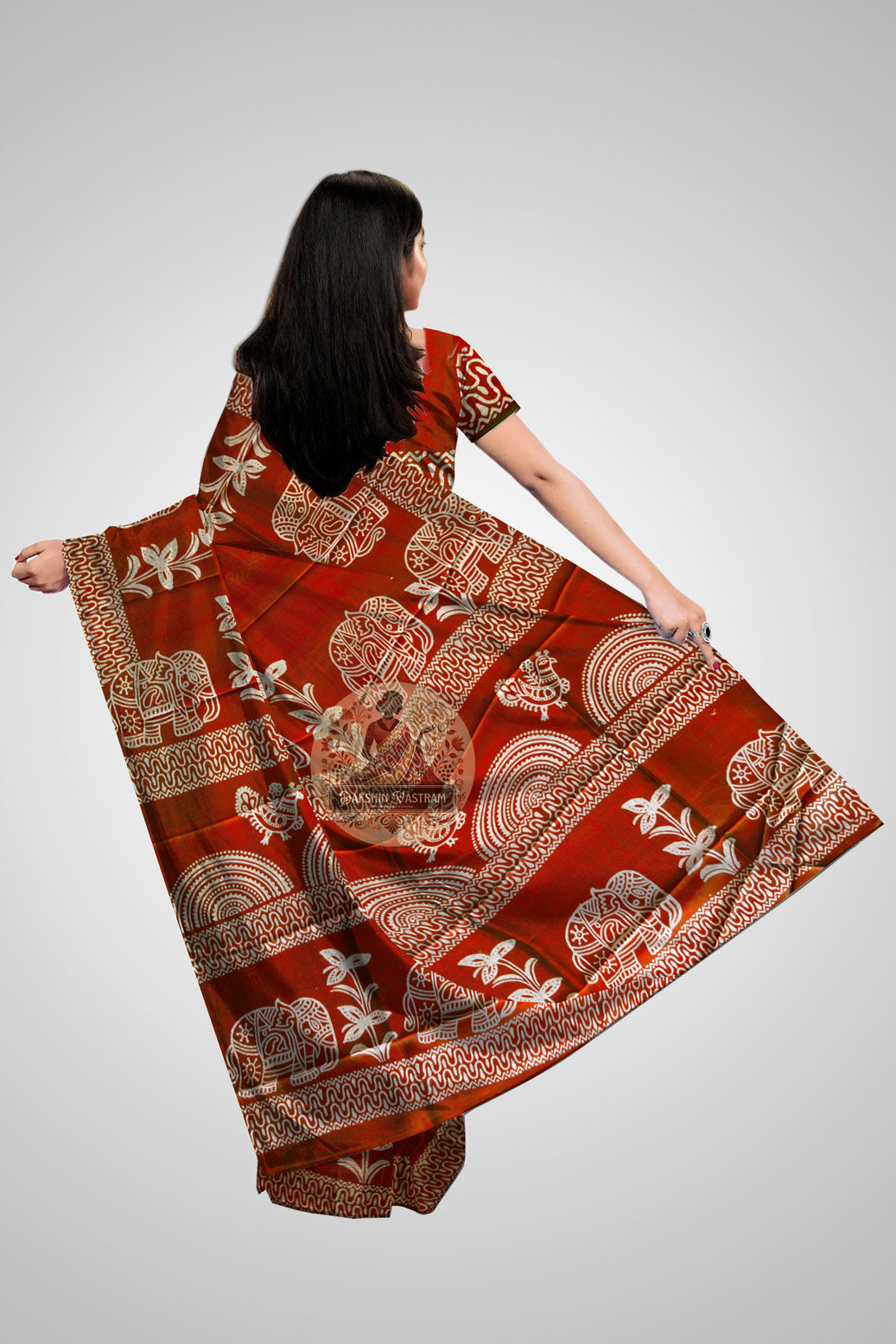 Buy Mulberry Katan Silk Saree – Rear drape highlighting silk texture