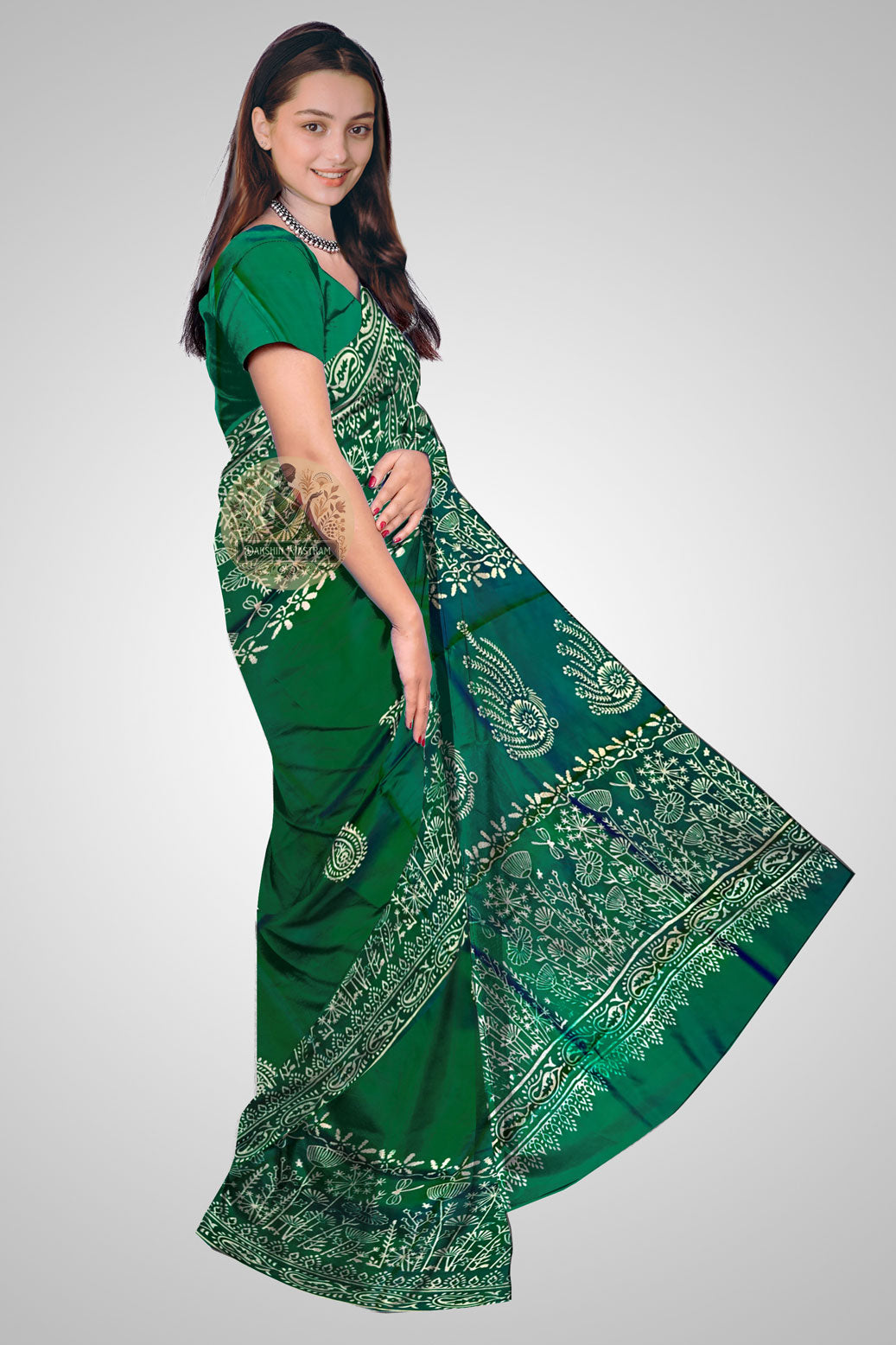 Shop Indian Silk Saree online – Side profile of pure silk drape