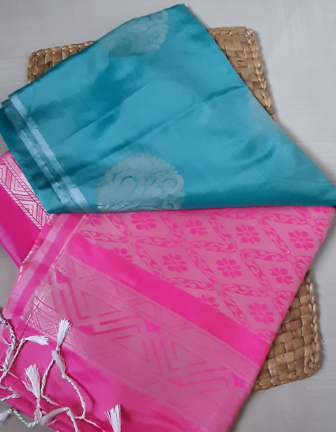 Buy South Indian Saree online – Semi Silk Saree blouse