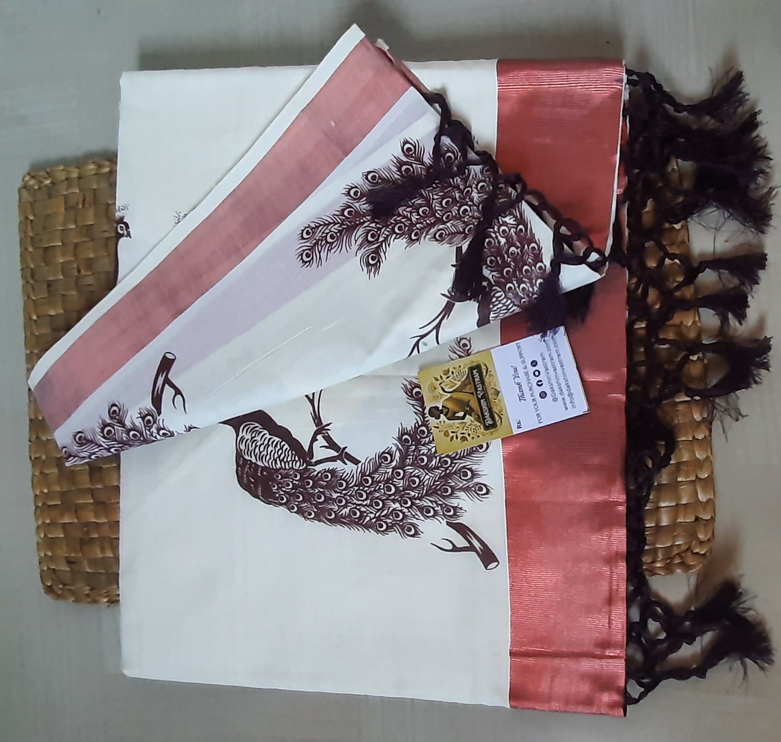 Buy Kasavu Cotton Saree online – Organic Cotton Kasavu Saree full saree view