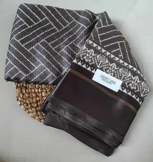 Buy South Indian Saree online – Crochet Linen Saree side view