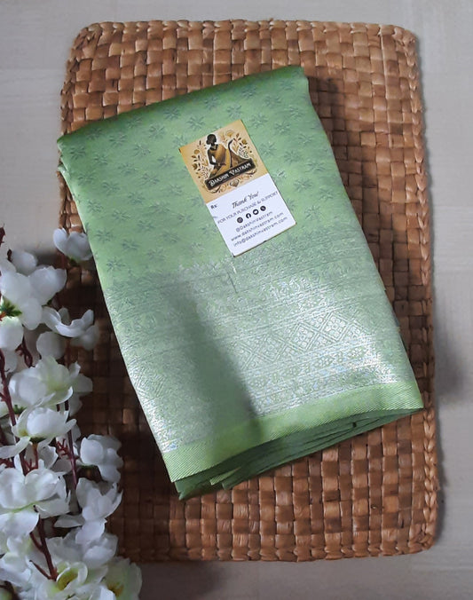 Saree Front Side: Front view of the Mow Silk Saree, showcasing its luxurious organic silk fabric and smooth texture.