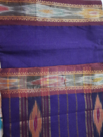 Kochampallu Sarees | High-quality, organic cotton using traditional handloom techniques